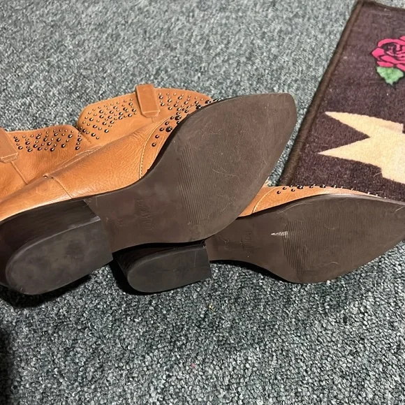 BOTKIER Women's Tammy Studded Western Boots 9.5 cognac tan line dance shoes - Picture 13 of 15